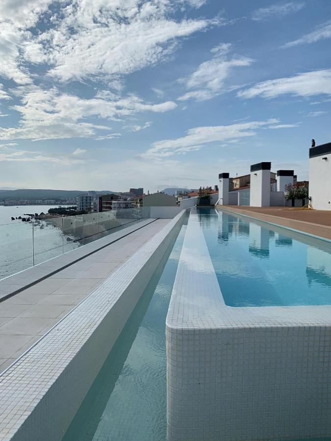 Lluisalbert L' Escala Exteriör bild